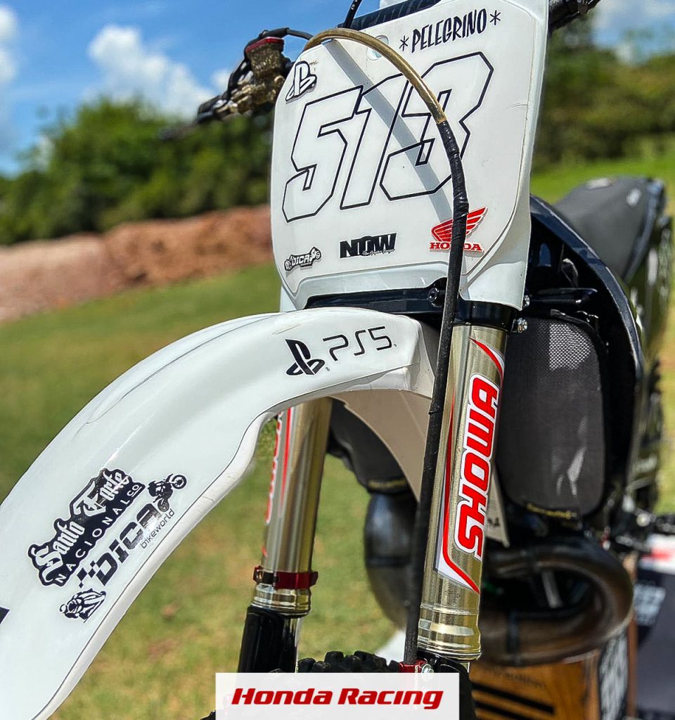 Ficha Técnica | Apresentamos a CR 250R 2004 do piloto Tatá Pelegrino