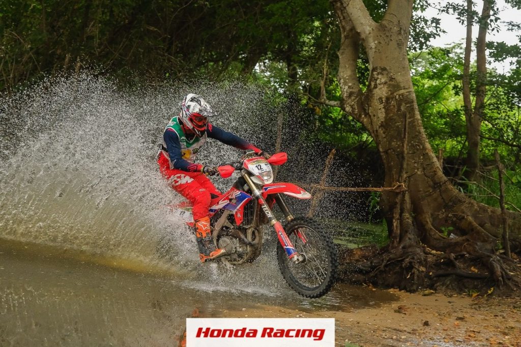 Perfil Honda Racing | Equipe Honda Racing abre temporada com t&iacute;tulo no Cerapi&oacute; 2022.