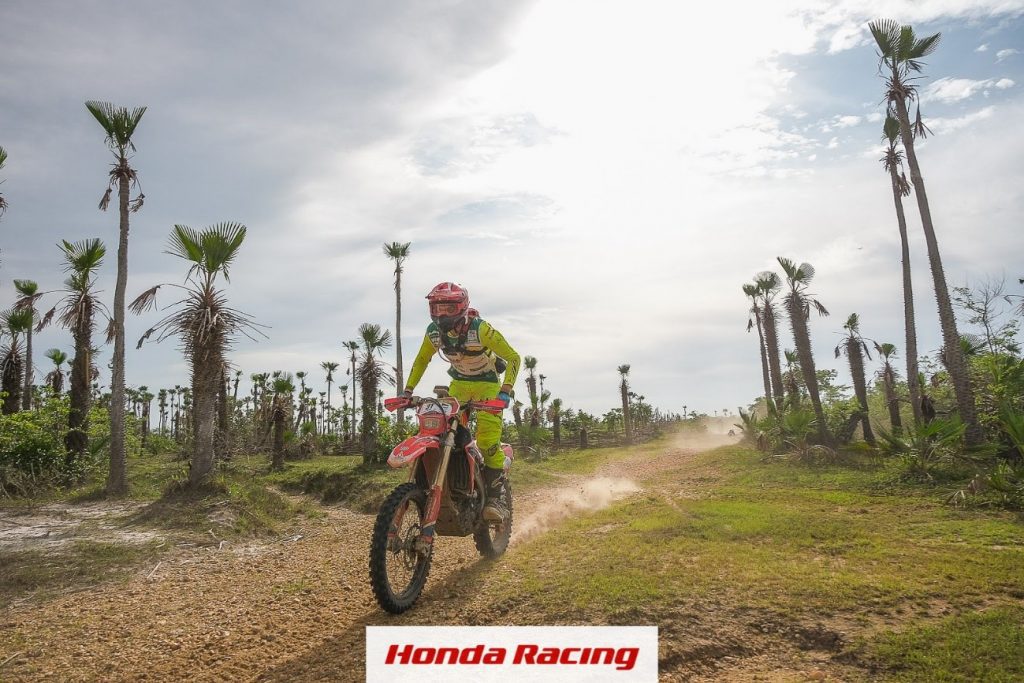 Perfil Honda Racing | Equipe Honda Racing abre temporada com t&iacute;tulo no Cerapi&oacute; 2022.