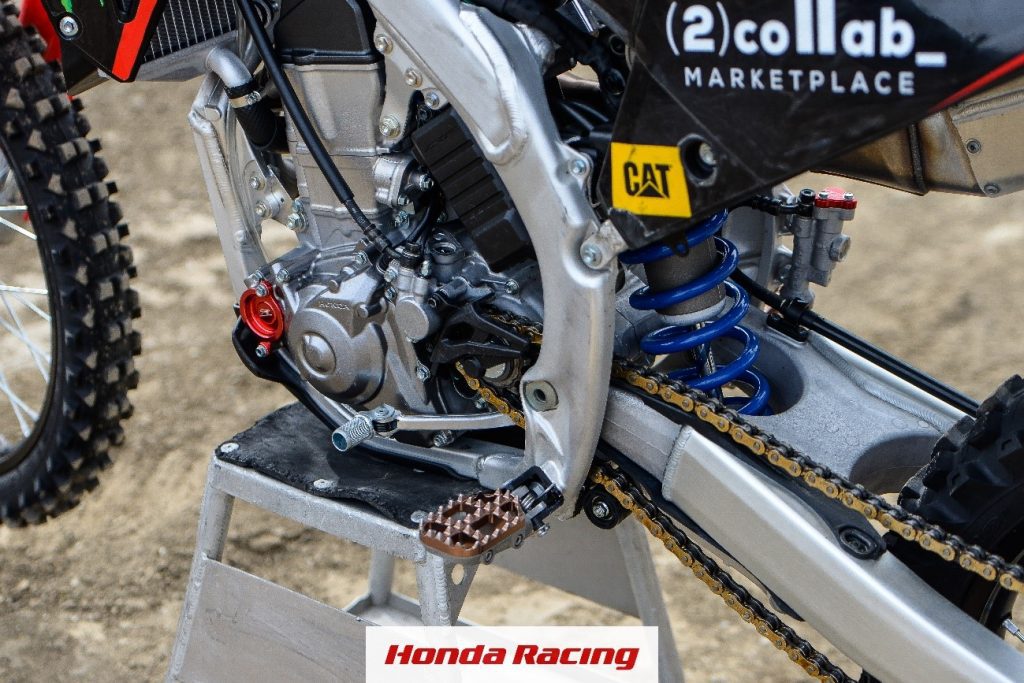 Ficha T&eacute;cnica | Direto dos EUA, apresentamos a CRF 450R 2022 do piloto de FMX Fred Kyrillos