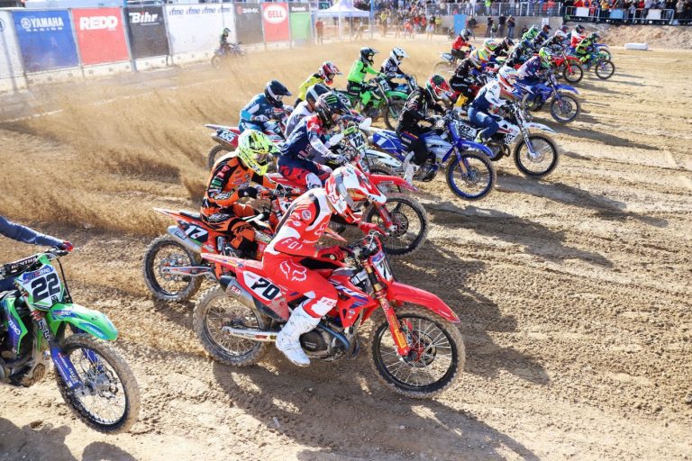 Espanhol de MX: Rúben Fernandez domina a segunda etapa, enquanto Carlos Campano assume a liderança do campeonato.