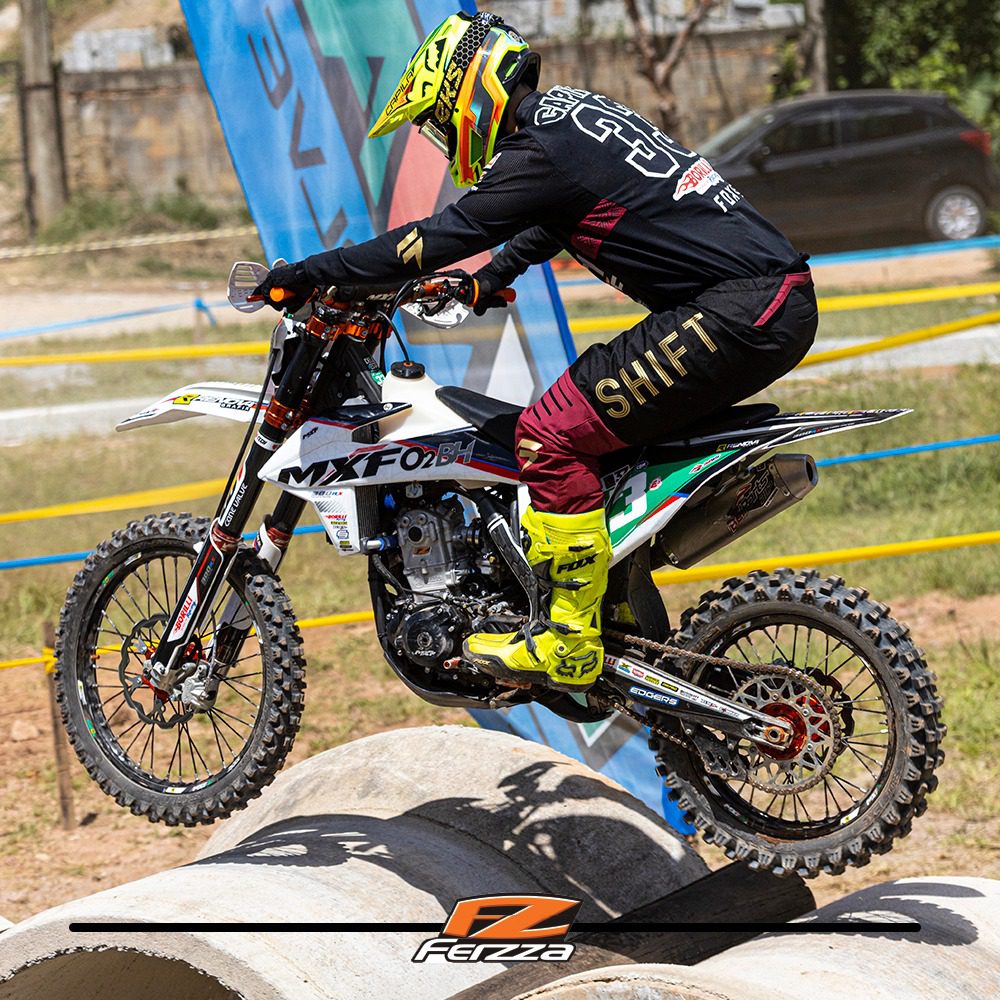 Ferzza High Performance renova patroc&iacute;nio com a equipe campe&atilde; Brasileira de Enduro MXF Motors
