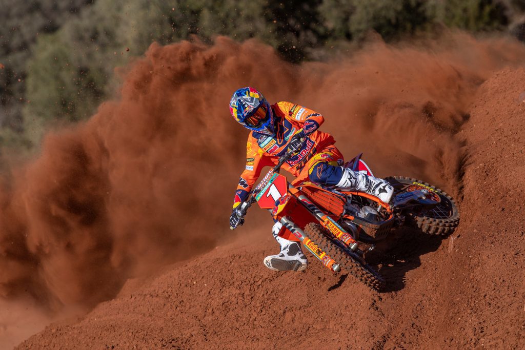 MXGP: Red Bull KTM pronta para o in&iacute;cio da temporada, confira o Photoshoot da equipe.