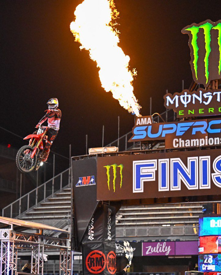 12&ordf; etapa do AMA Supercross, resultados e v&iacute;deos completos das baterias