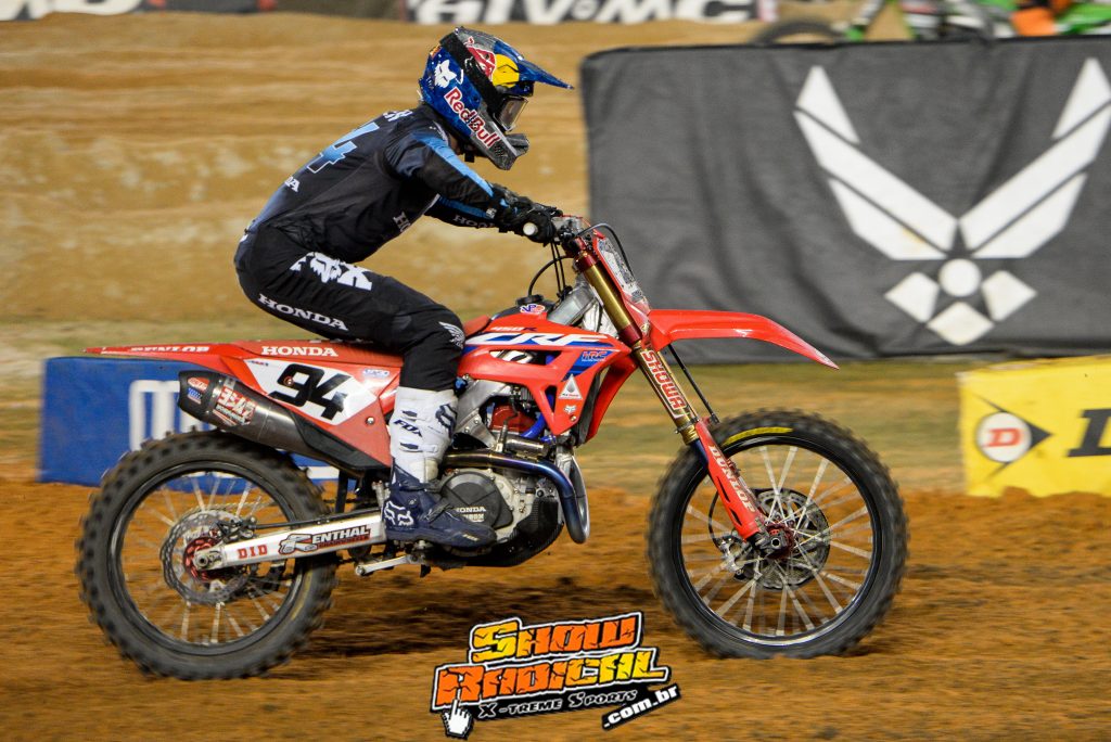 AMA Supercross: Ken Roczen anuncia pausa na carreira e abandona o SX 22