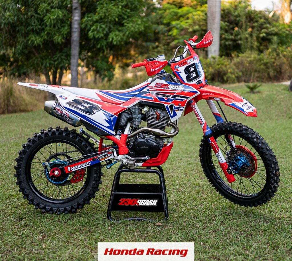 CRF Brasil | Apresentamos o Top 5 de CRF&rsquo;s nacionais personalizadas pela MotoStyle Gr&aacute;ficos.