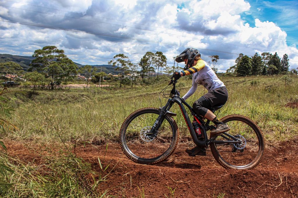 BIKE: Tripp Enduro Team marca presen&ccedil;a no Fun Ride – Ladies First