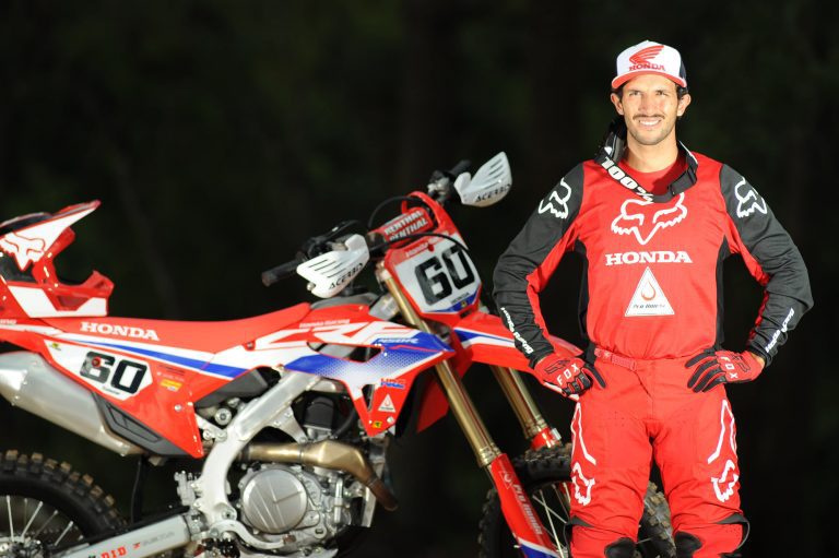Jetro Salazar disputa abertura do Campeonato Argentino de Motocross
