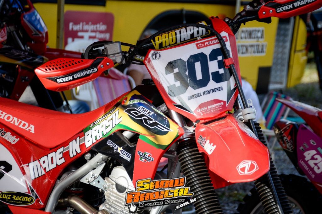 Equipe Made in Brasil &eacute; apresentada oficialmente no Brasileiro de Enduro em Patroc&iacute;nio-MG