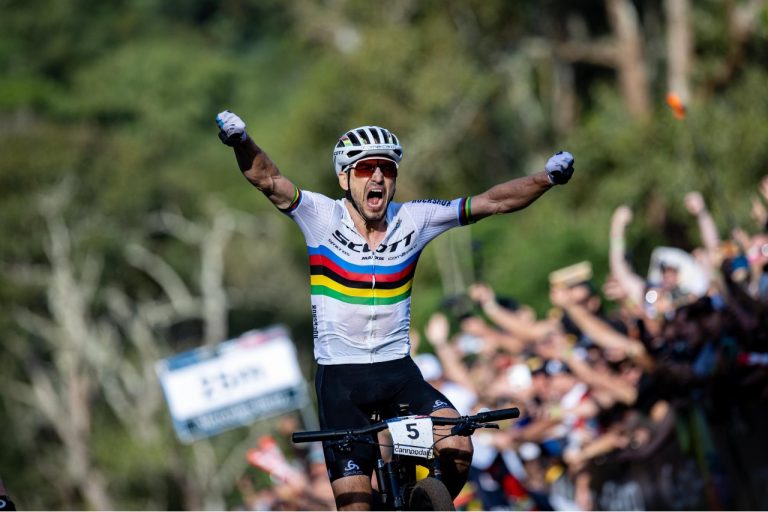 Nino Schurter vence XCO e se iguala a Julien Absalon em vitórias na Copa do Mundo de MTB, confira os resultados das categorias disputadas nesse fim de semana.