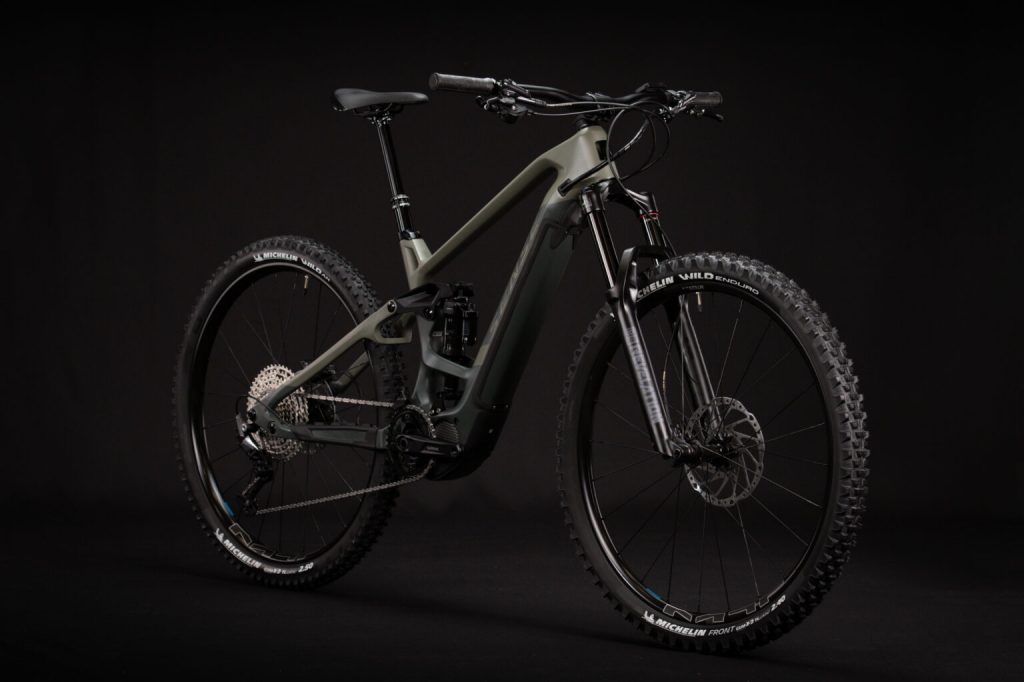 BIKE: Fa&ccedil;a j&aacute; a pr&eacute;-reserva da sua Sense Exalt E-Trail, confira.