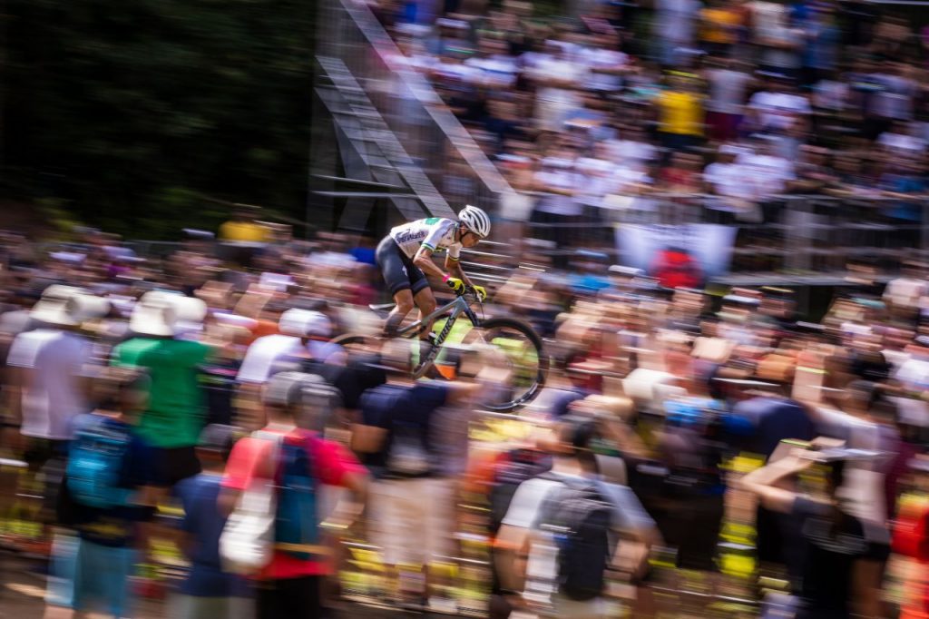 Nino Schurter vence XCO e se iguala a Julien Absalon em vit&oacute;rias na Copa do Mundo de MTB, confira os resultados das categorias disputadas nesse fim de semana.