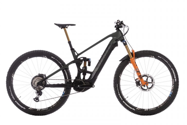 Sense apresenta novas e-mountain bikes de carbono e bikes hardtail para All-Mountain e XC