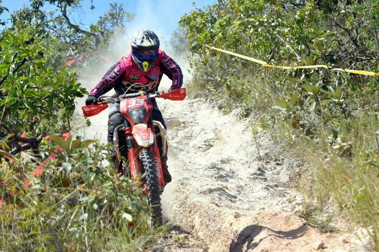 No Brasileiro de Enduro, MXF Motors finaliza etapa de Patrocínio, em Minas Gerais, com dobradinha