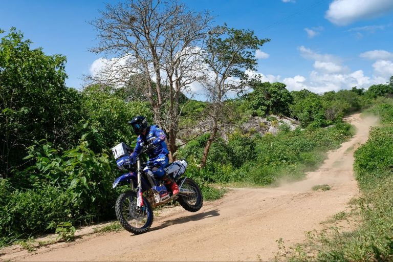 Yamaha larga na frente no 24º Rally RN 1500