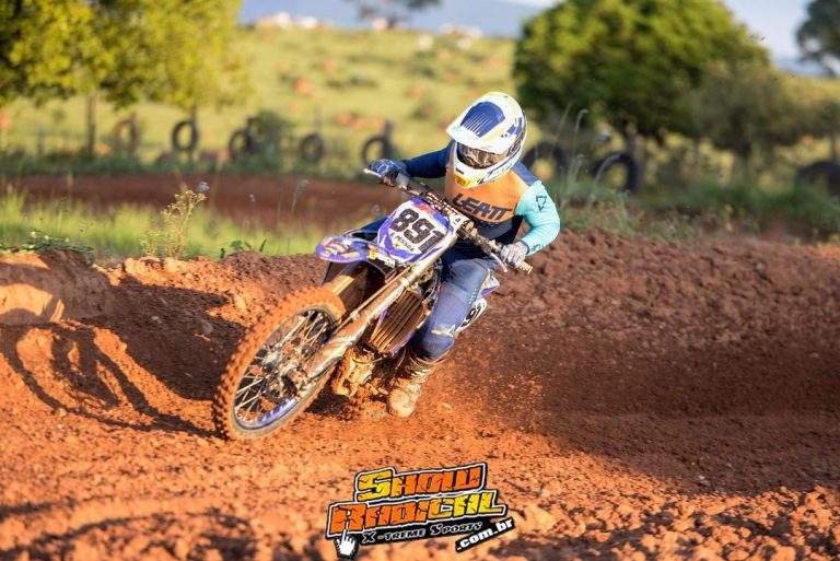 Com direito a vitória e pódios, equipe JP Racing estreia com grandes resultados no Paulista de Motocross