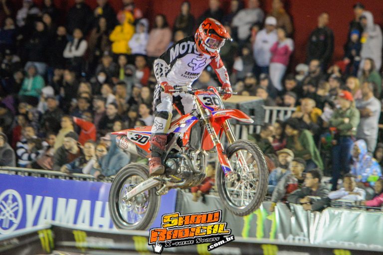 Líderes do Arena Cross buscam novas vitórias em Caraguatatuba (SP)