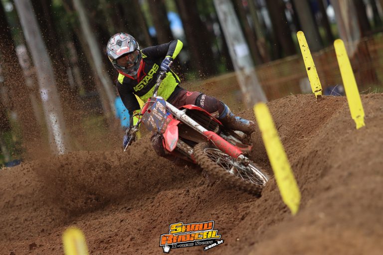 Galeria de fotos da etapa do abertura do GOIANO DE MOTOCROSS | Chapadão do Céu/GO