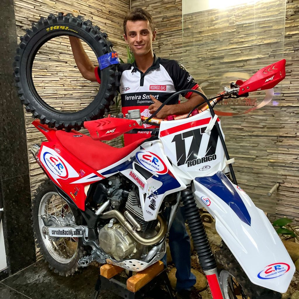 Equipe Carvalho Racing apresenta os pilotos para a temporada de disputas no Hard Enduro