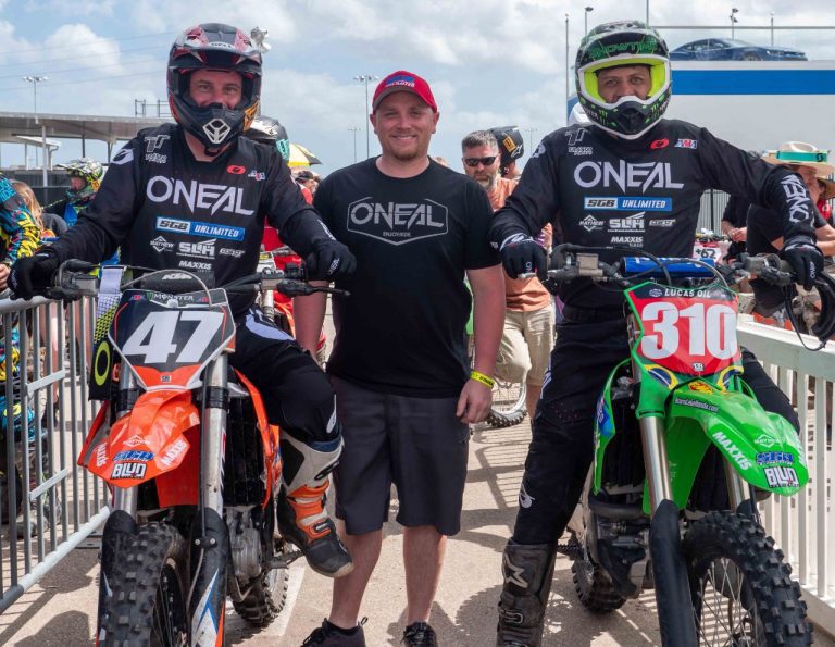 Em uma experiência única, a SGB Unlimited leva brasileiros para assistir o AMA SX e competir no SX Amador, em Daytona