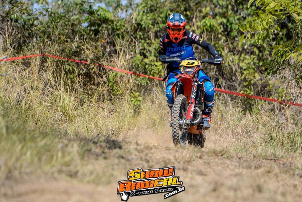 Resultados do s&aacute;bado na 4&ordf; etapa do Brasileiro de Enduro em Aracruz ES