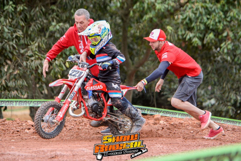 GasGas Brasil, estreia nova estrutura e alcan&ccedil;a p&oacute;dios na rodada dupla do BRMX em Interlagos SP