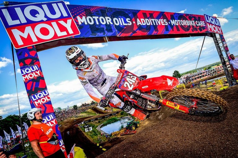MXGP: Gajser volta a vencer e aumenta ainda mais a vantagem na liderança do campeonato após 11 etapas