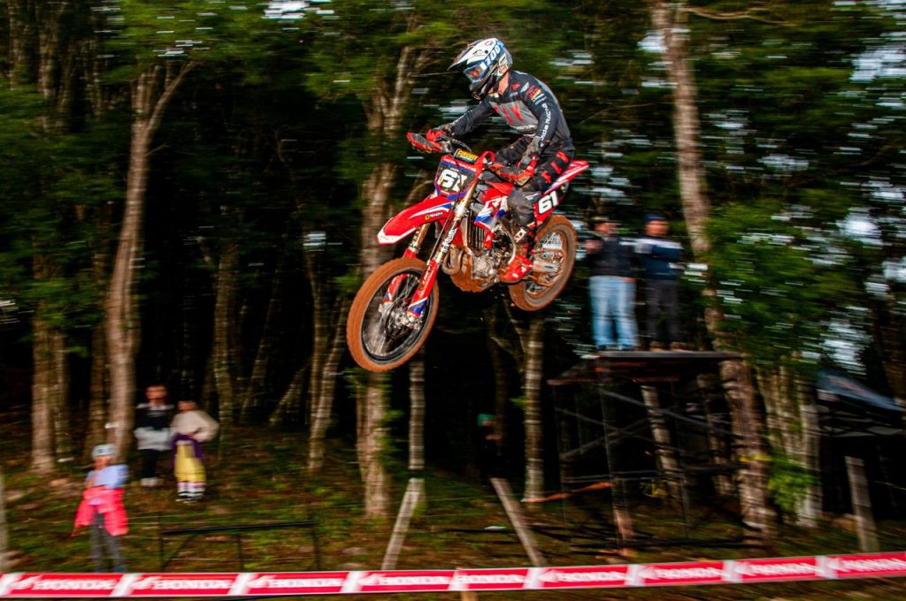 Equipe Honda Racing vai em busca de vit&oacute;rias na edi&ccedil;&atilde;o hist&oacute;rica do Brasileiro de Motocross em Interlagos