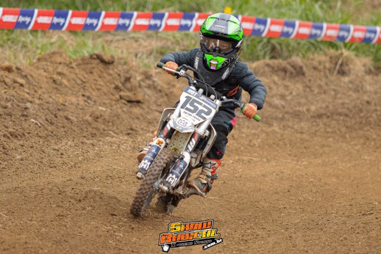 Dobradinha no pódio da 50cc e top 10 na 65cc, marcam etapa do Brasileiro de Motocross para a equipe HQT Husqvarna Kids