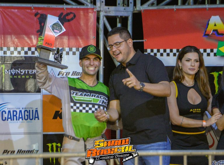 MT Racing Team é pódio no Arena Cross com Léo Souza na AX PRO