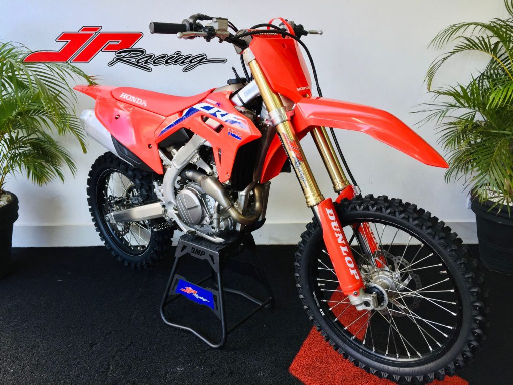 Quer trocar de moto? Corre pra JP Motos, o lugar certo com o modelo ideal para voc&ecirc;, confira mais um “TOP 5 JP Motos”, escolha sua moto, CLIQUE AQUI!