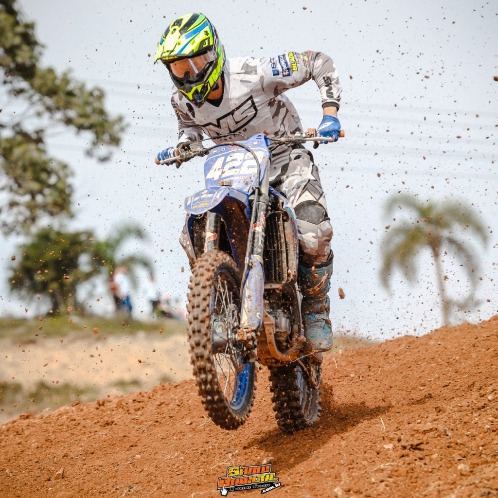 Com uma grande presen&ccedil;a de p&uacute;blico e disputas de alto n&iacute;vel, 3&ordf; etapa do Catarinense de Motocross foi sucesso absoluto, confira os resultados.