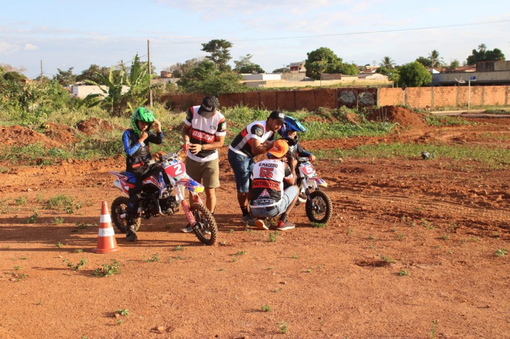 Diretamente do norte do Brasil, projeto “Futuros campe&otilde;es” inicia nova fase das aulas com foco na pilotagem.