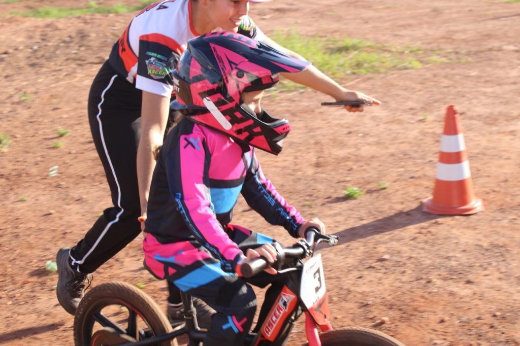 Diretamente do norte do Brasil, projeto “Futuros campe&otilde;es” inicia nova fase das aulas com foco na pilotagem.