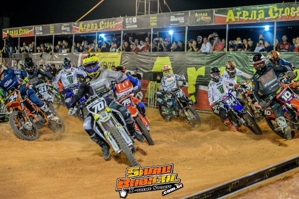 Trocas nas lideran&ccedil;as marcam segunda etapa do Arena Cross 2022 realizada em Caraguatatuba (SP)