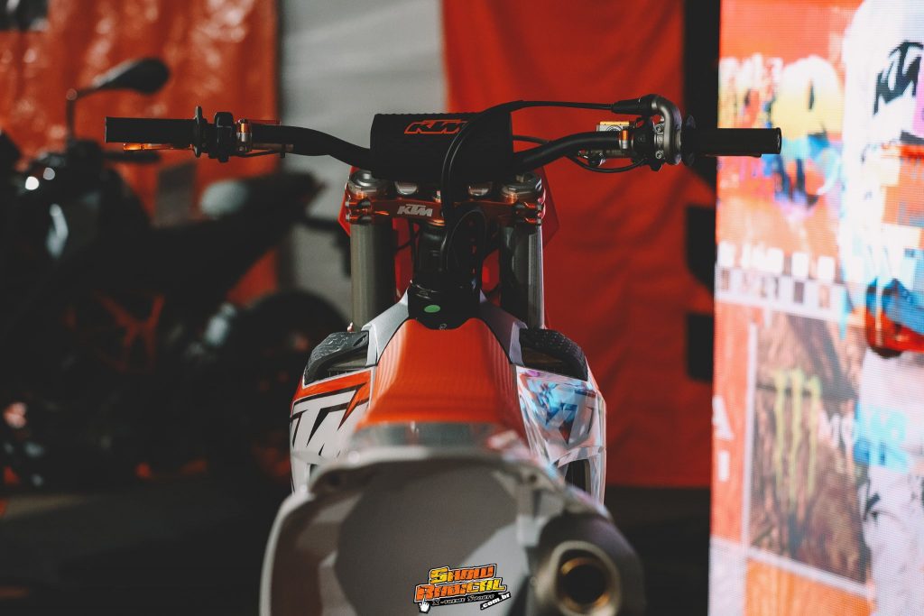 KTM lan&ccedil;a nova 250 SX-F 2023 produzida no Brasil