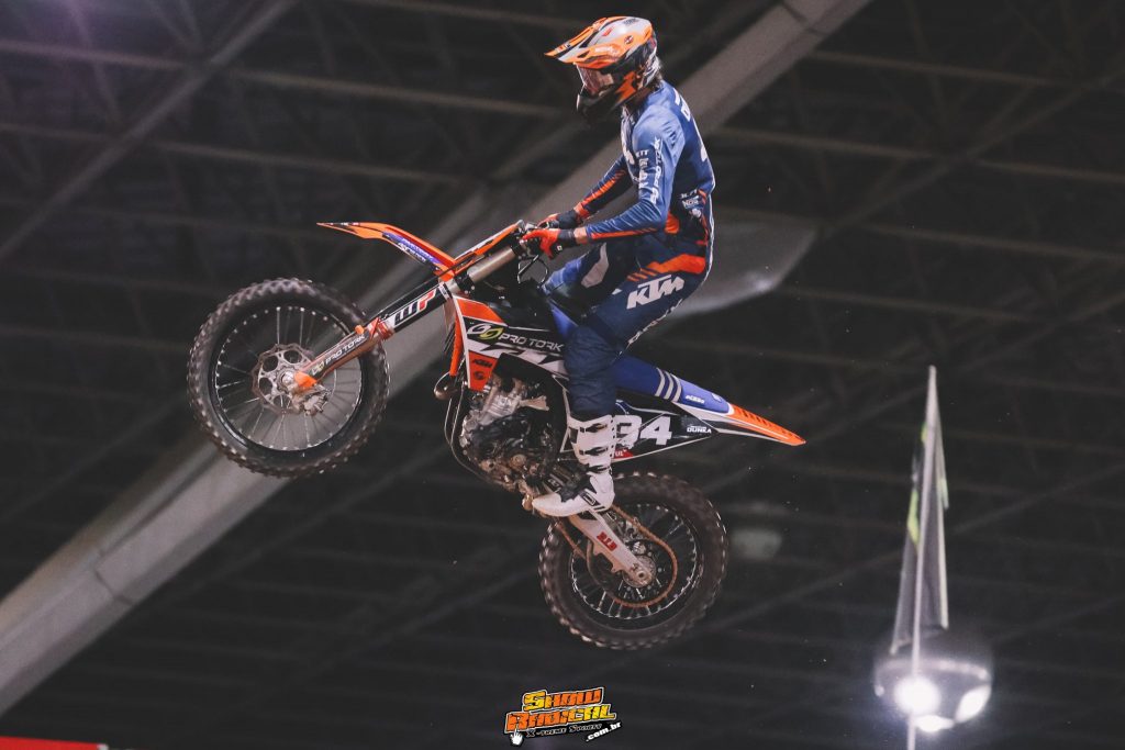 KTM lan&ccedil;a nova 250 SX-F 2023 produzida no Brasil