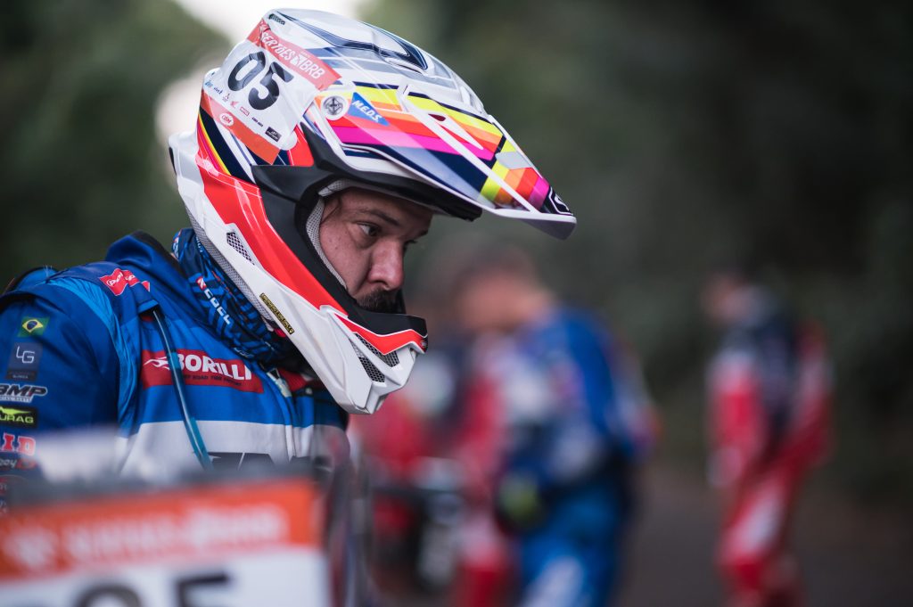 Adrien Metge garante nova vit&oacute;ria para a Yamaha na segunda etapa do Sert&otilde;es 2022