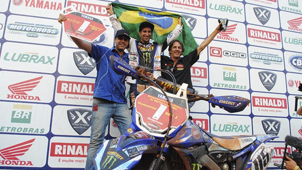 Carlos Campano anuncia aposentadoria do motocross brasileiro