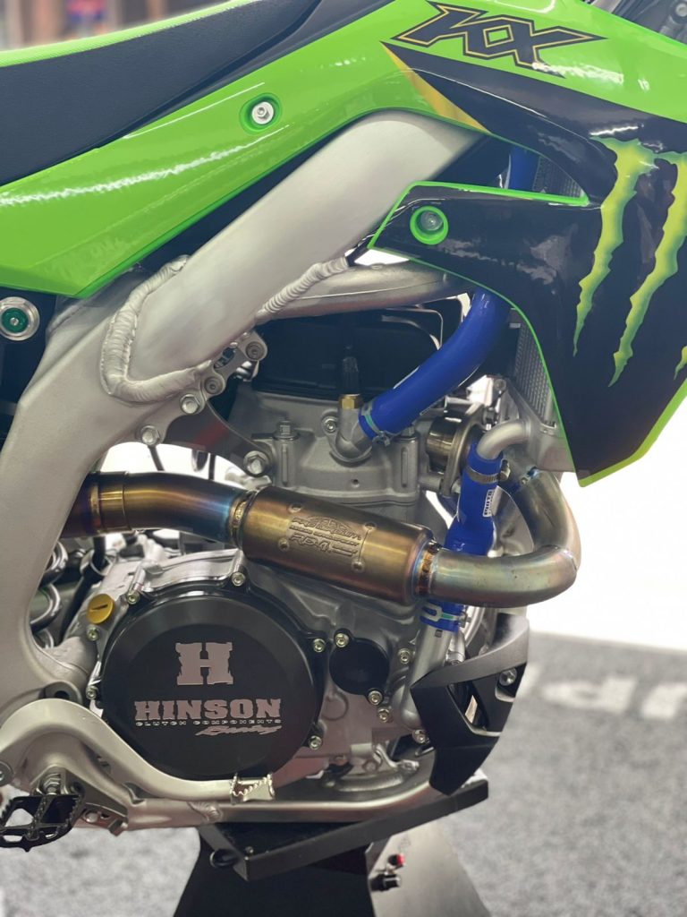 Conhe&ccedil;a a “KX 450SR by JP Racing”, uma “Factory Bike” lan&ccedil;ada pela JP Racing