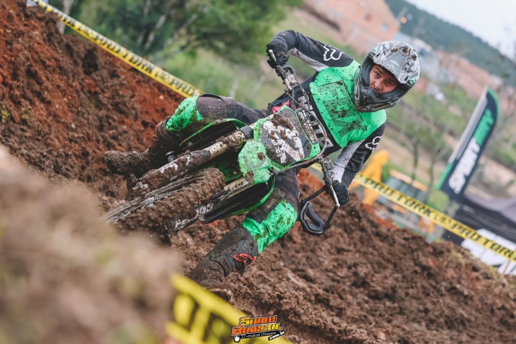 Arena Velocross marca retorno com direito a evento cheio de atra&ccedil;&otilde;es junto a ExpoIrati, saiba como foi.