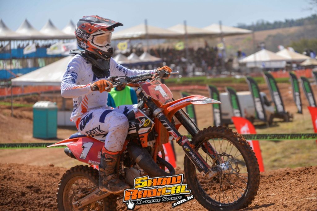 Pen&uacute;ltima etapa do BRMX em Morrinhos (GO) aquece corrida em busca do t&iacute;tulo em setembro