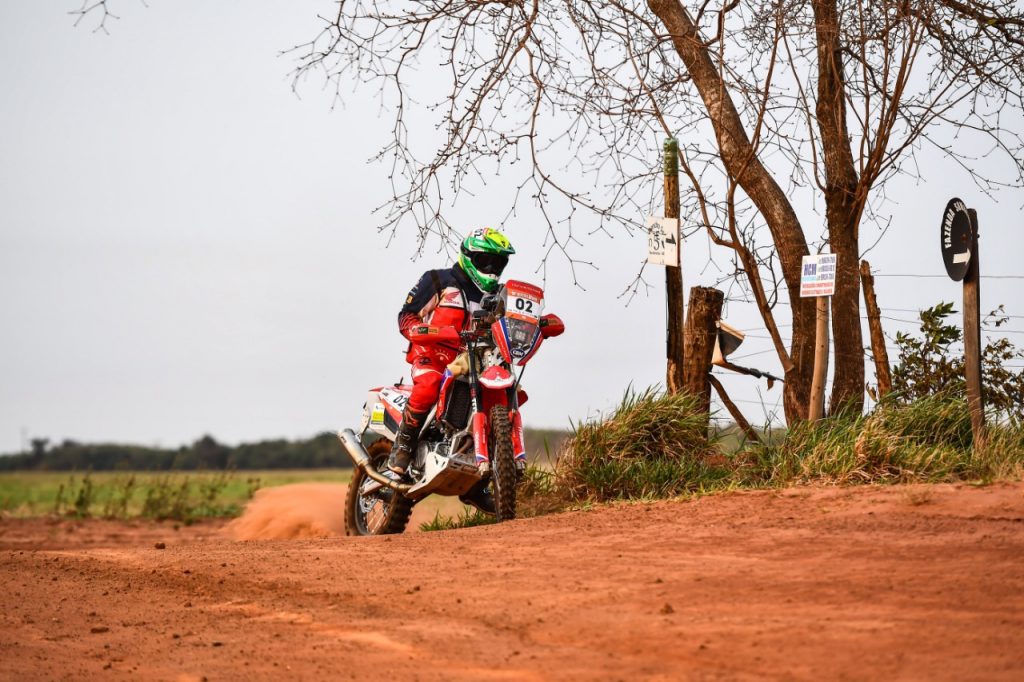 Com Zavatti na lideran&ccedil;a, equil&iacute;brio marca disputa das motos no Sert&otilde;es 2022