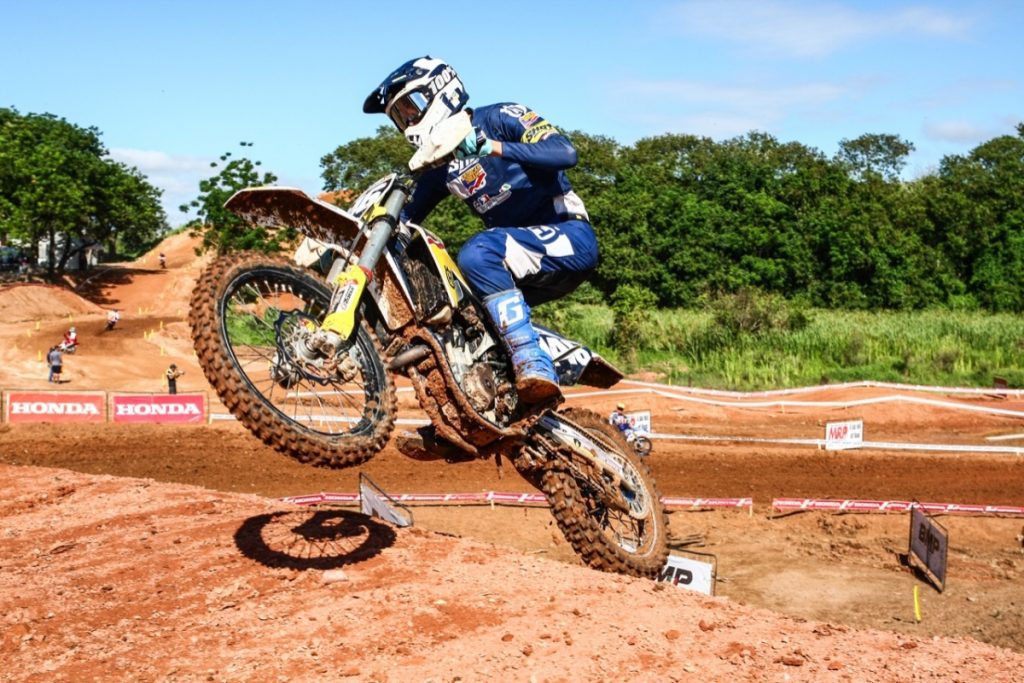 Husqvarna Power Husky/Goldentyre disputa a final do Brasileiro de Motocross neste fim de semana, em Santa Catarina