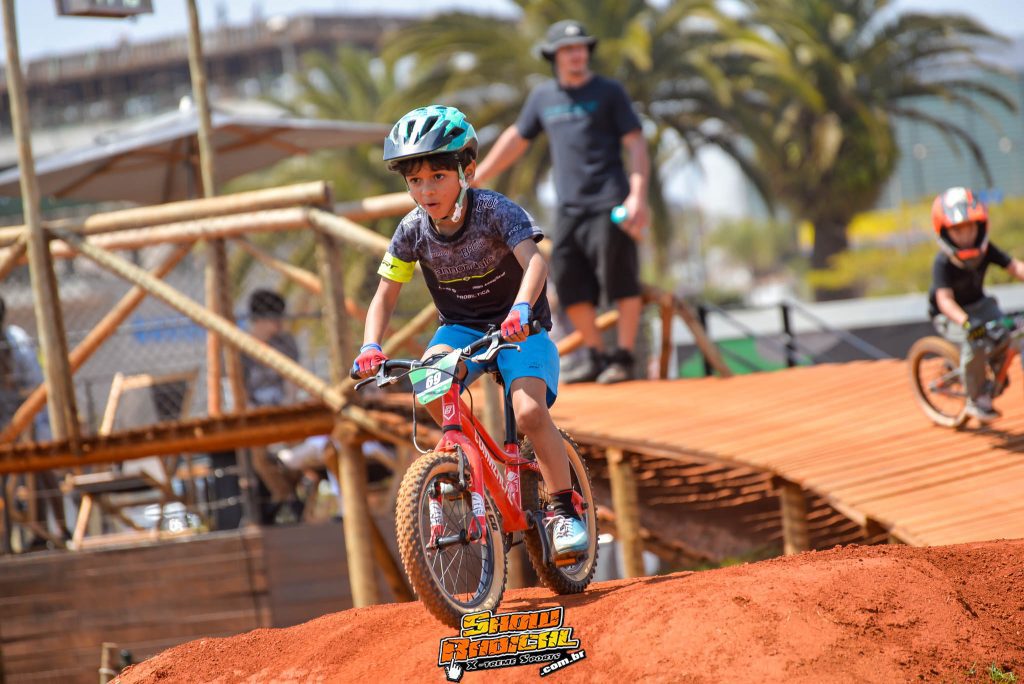 Desafio Sense Grom, &eacute; sucesso no Sense Grom Zone na Lagoa dos Ingleses