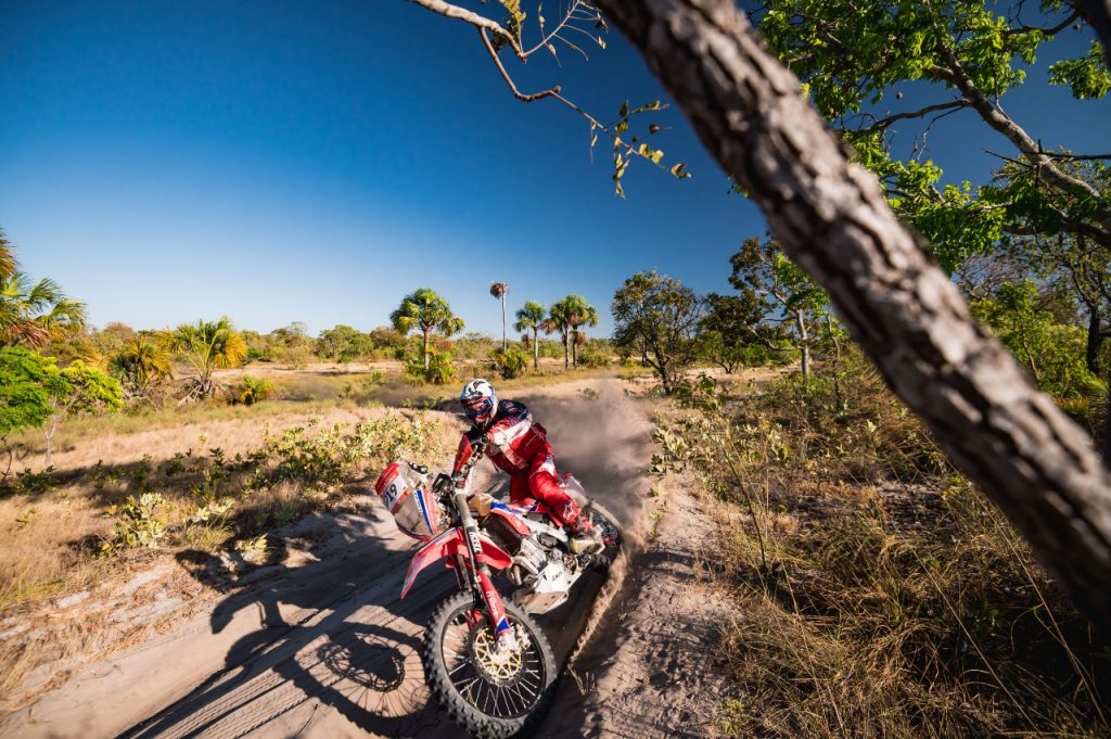 Bissinho Zavatti vence 9&ordf; etapa do Sert&otilde;es e amplia lideran&ccedil;a na geral das motos