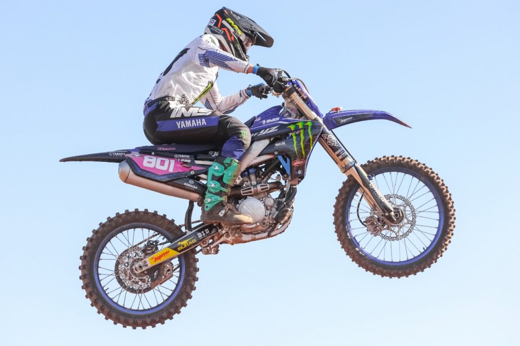 Em busca de t&iacute;tulos, Yamaha encara Super Final do Brasileiro de Motocross 2022
