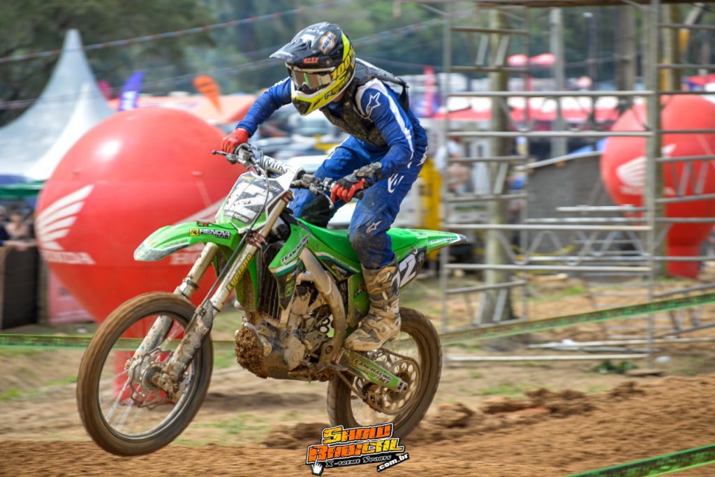 Team Racing MT encerra temporada do BRMX com direito &agrave; p&oacute;dio na Super Final e Top 5 na classifica&ccedil;&atilde;o geral da MX1