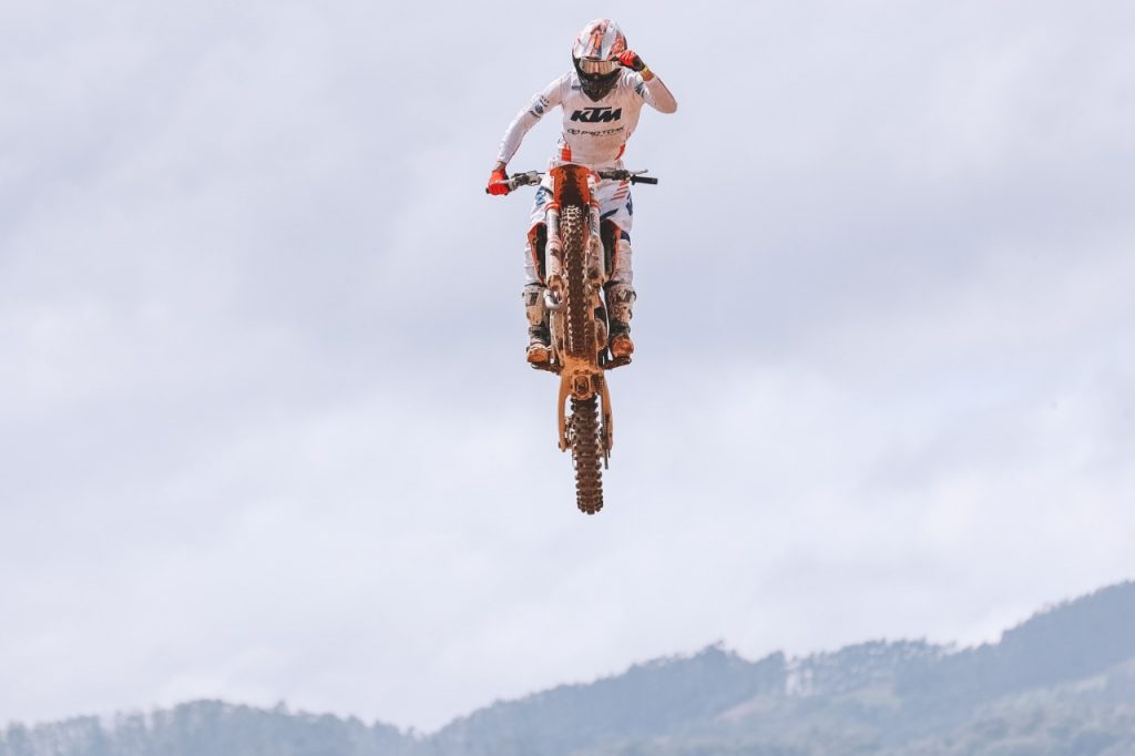 Federa&ccedil;&atilde;o Catarinense de Motociclismo parabeniza os pilotos filiados pelos t&iacute;tulos nacionais conquistados em Rio Fortuna/SC