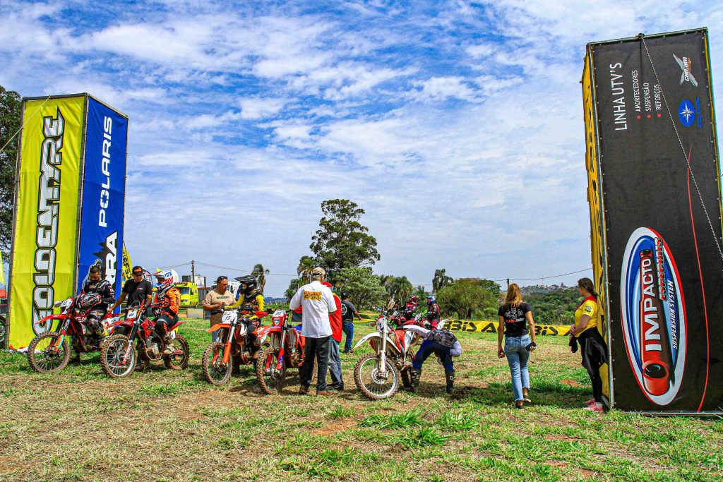 Disputa acirrada marca a segunda etapa do Campeonato Paulista APER Cross Country